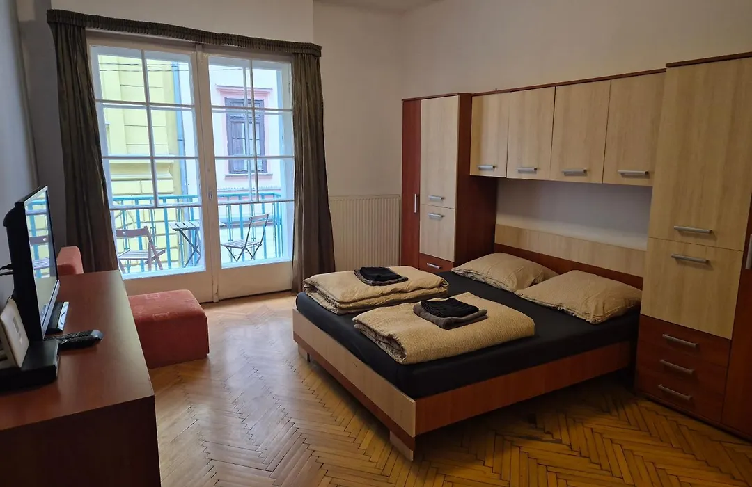 Boomerang Hostel-1